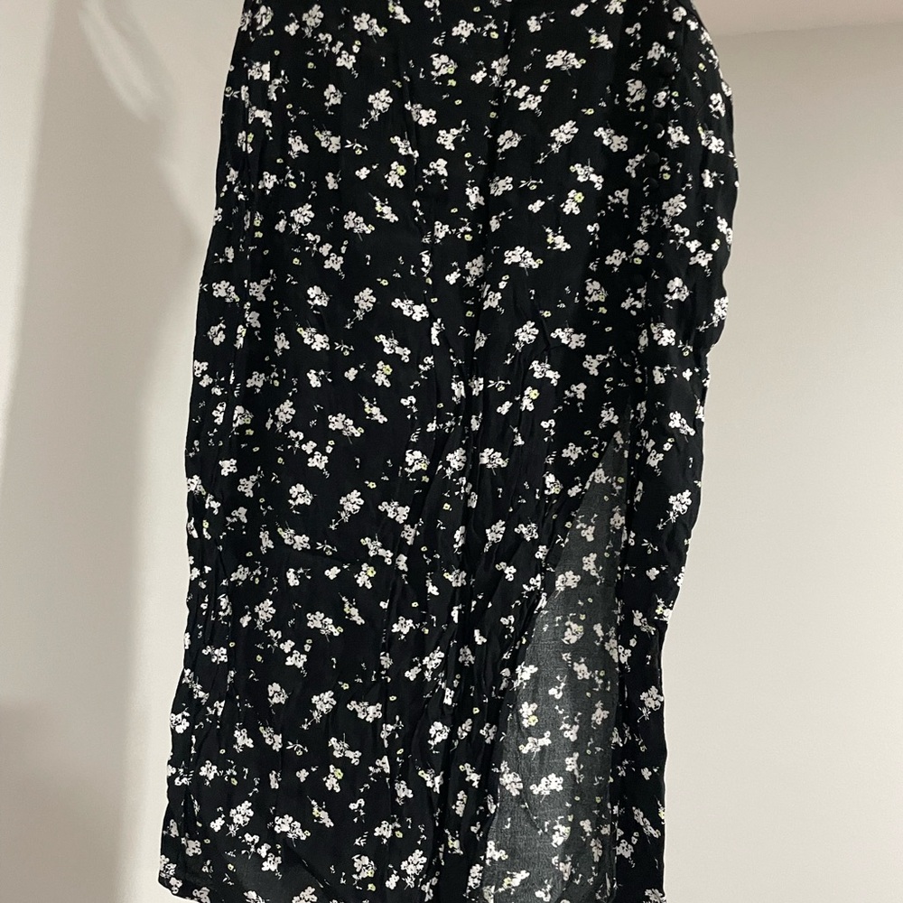 Black and White Ruched Pencil Midi Skirt